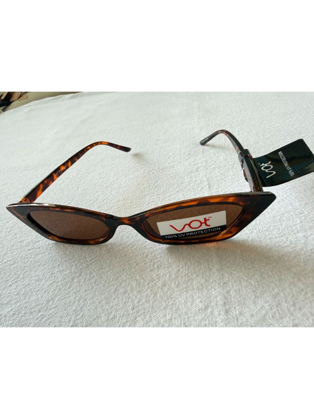 NWT VOT Eyewear Skinny Cat Eye Sunglasses Tortoise Brown Lens Retro 90s Y2K
